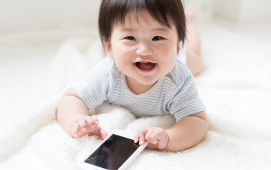 Early screen time